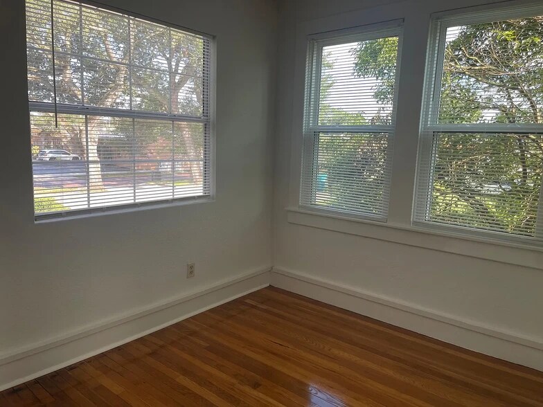 More Photos Of 1412 Dauphin Ln, Orlando Office Residential For Sale