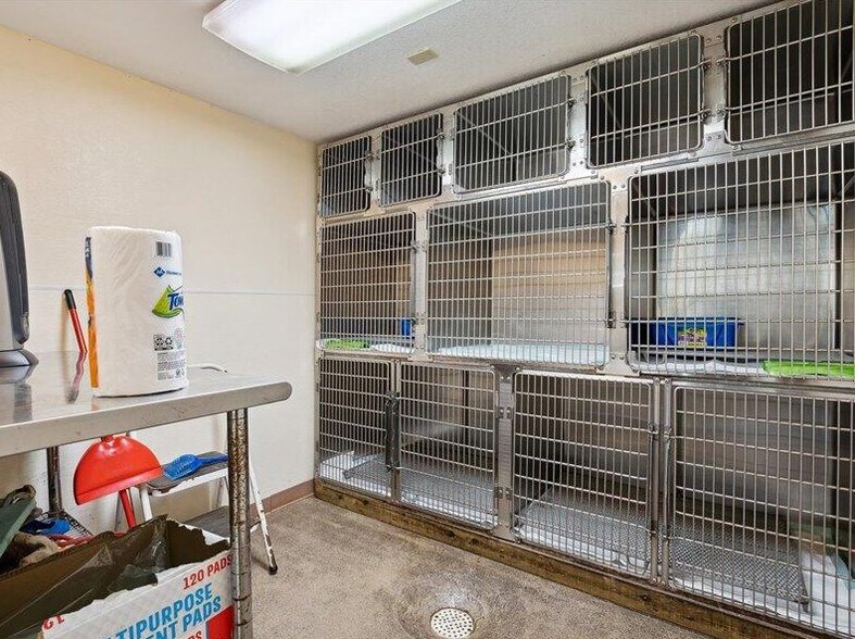 More Photos Of 4946 Page Ave, Michigan Center Medical For Sale