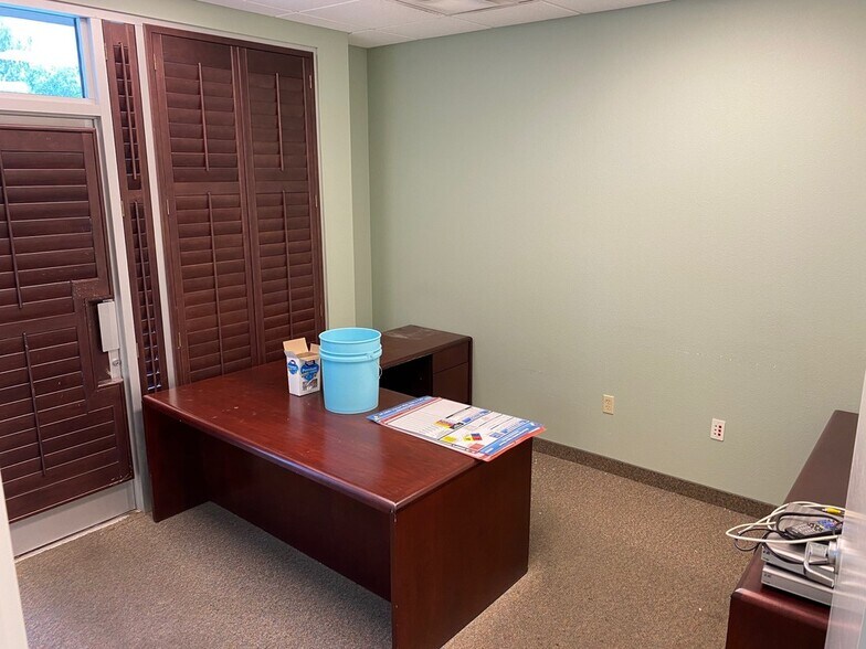 More Photos Of 1976 E Baseline Rd, Tempe Medical For Lease