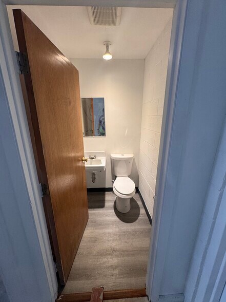 More Photos Of 12090 W 50th Pl, Wheat Ridge Warehouse For Lease