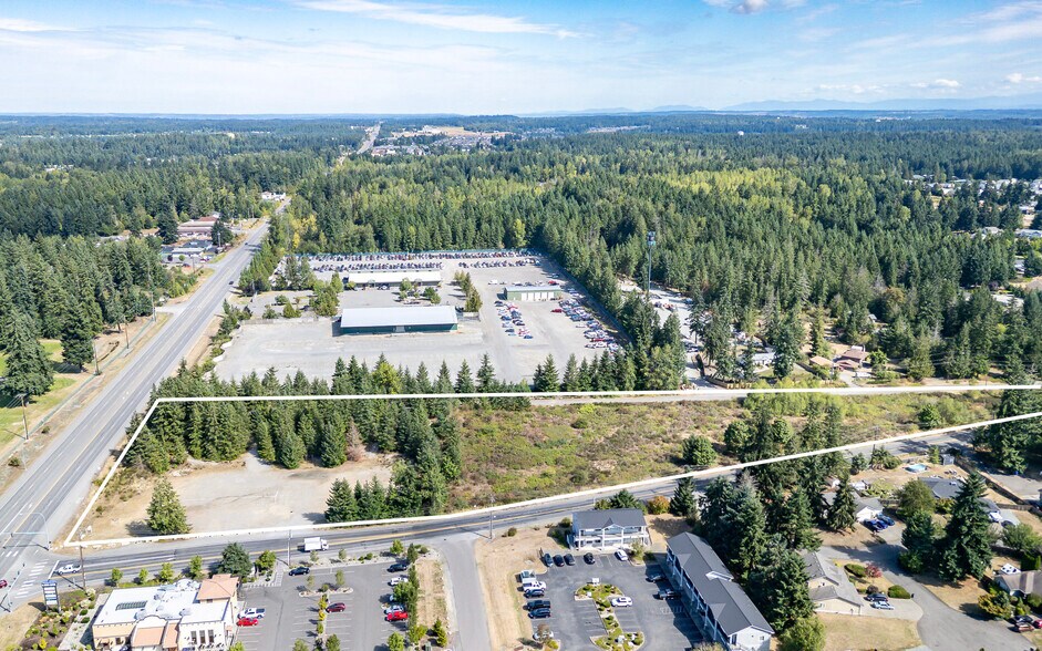 More Photos Of 10301 Eustis Hunt Rd E, Graham Land For Sale
