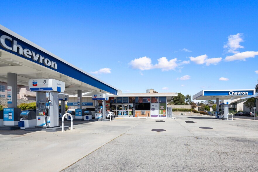 More Photos Of 15354 La Mirada Blvd, La Mirada General Retail For Sale