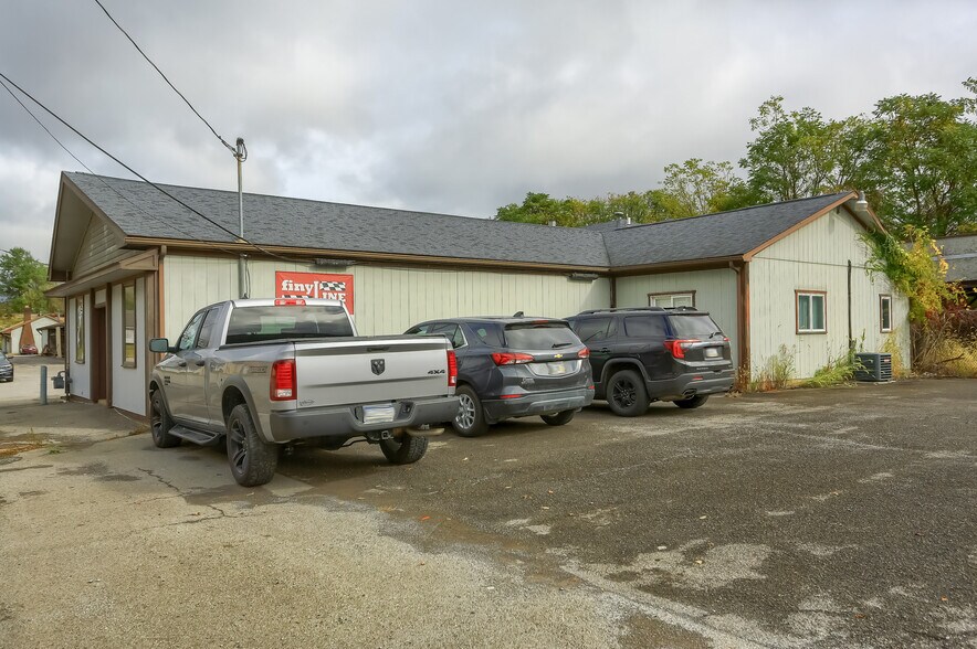 More Photos Of 510 Sampson St, New Castle Light Manufacturing For Lease