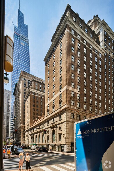More Photos Of 45 E 45th St, New York Hotel For Lease