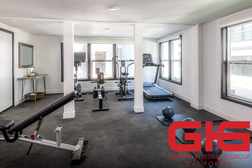 More Photos Of 262 N Los Robles Ave, Pasadena Apartments For Sale