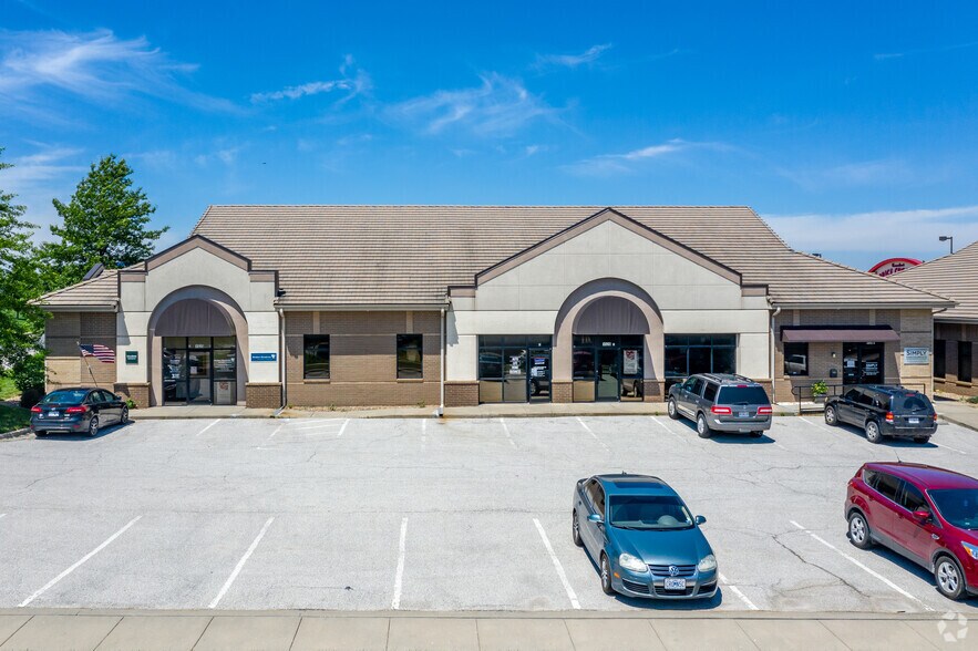 More Photos Of 1520 N Church Rd, Liberty Medical For Lease
