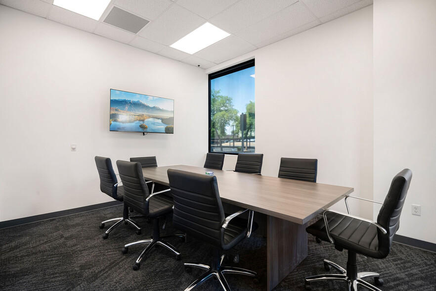 More Photos Of 9801 S 51st St, Phoenix Showroom For Lease