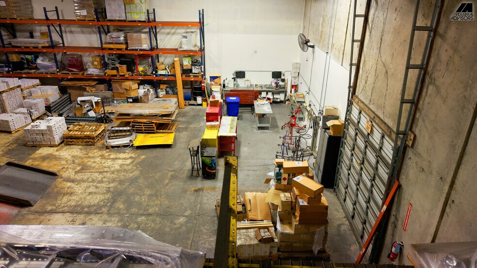More Photos Of 1361-1363 NW 155th Dr, Miami Warehouse For Lease