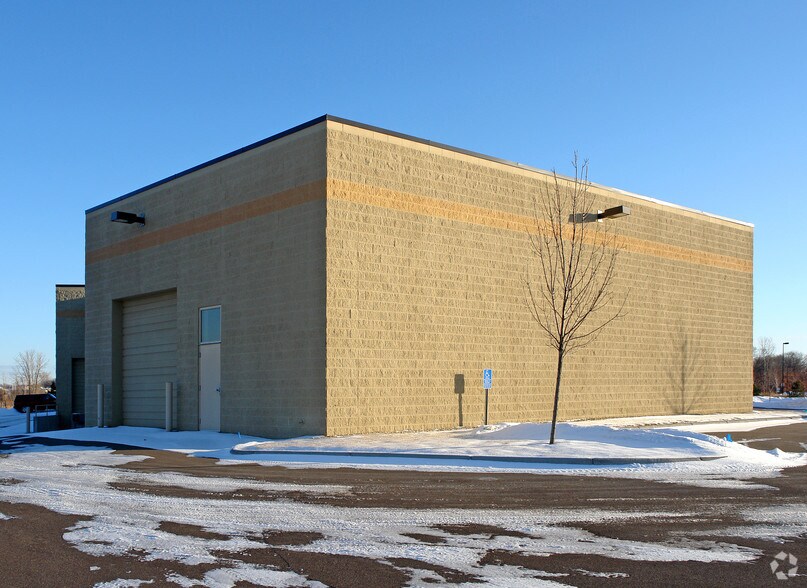 More Photos Of 580-600 Hayward Ave, Oakdale Flex For Sale