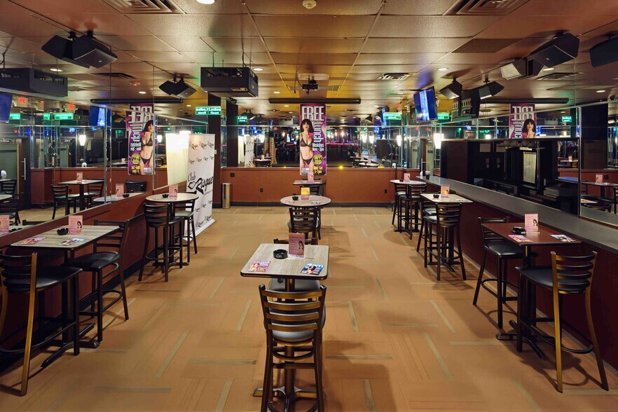 More Photos Of 5921 Tacony St, Philadelphia Bar For Sale