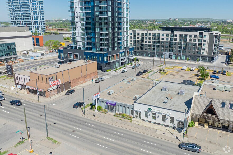 More Photos Of 1350 11 Av SW, Calgary Storefront For Sale