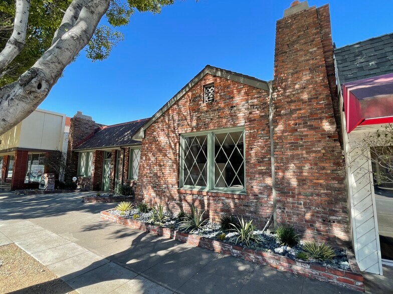 More Photos Of 53 E Foothill Blvd, Arcadia Medical For Lease