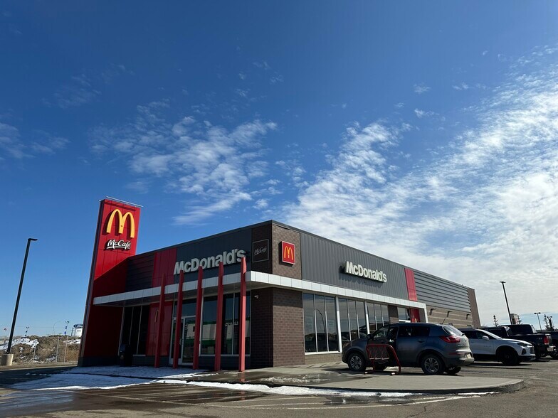 More Photos Of 1501 30 St, Wainwright Land For Sale