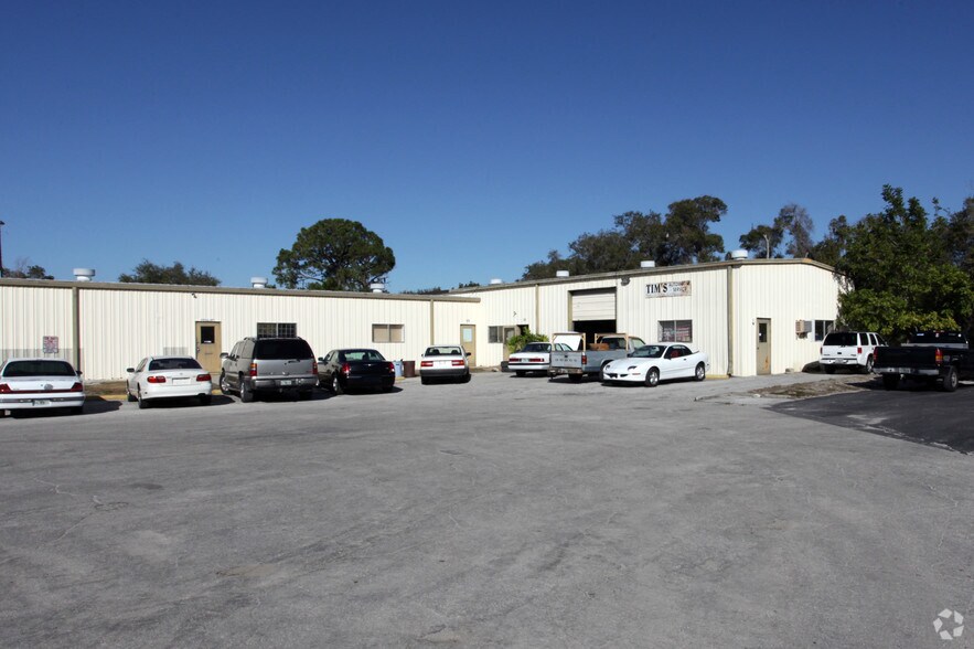 More Photos Of 5623-5627 Lawton Dr, Sarasota Warehouse For Sale