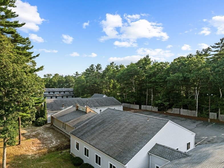 More Photos Of 513 Mill St, Marion Research And Development For Sale