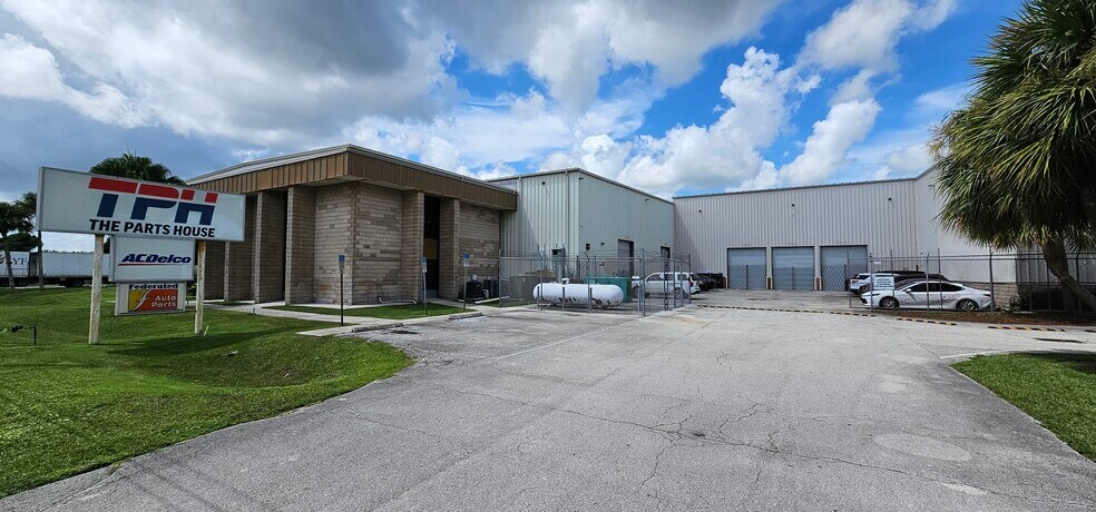 Primary Photo Of 3053 Industrial 31st St, Fort Pierce Warehouse For Sale