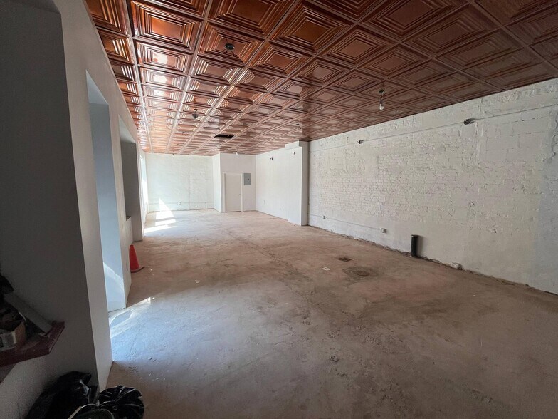 More Photos Of 2705 Foster Ave, Brooklyn Auto Repair For Lease