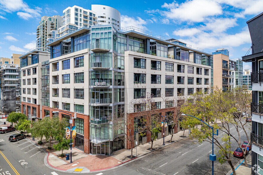 More Photos Of 1051 Market St, San Diego Apartments For Lease