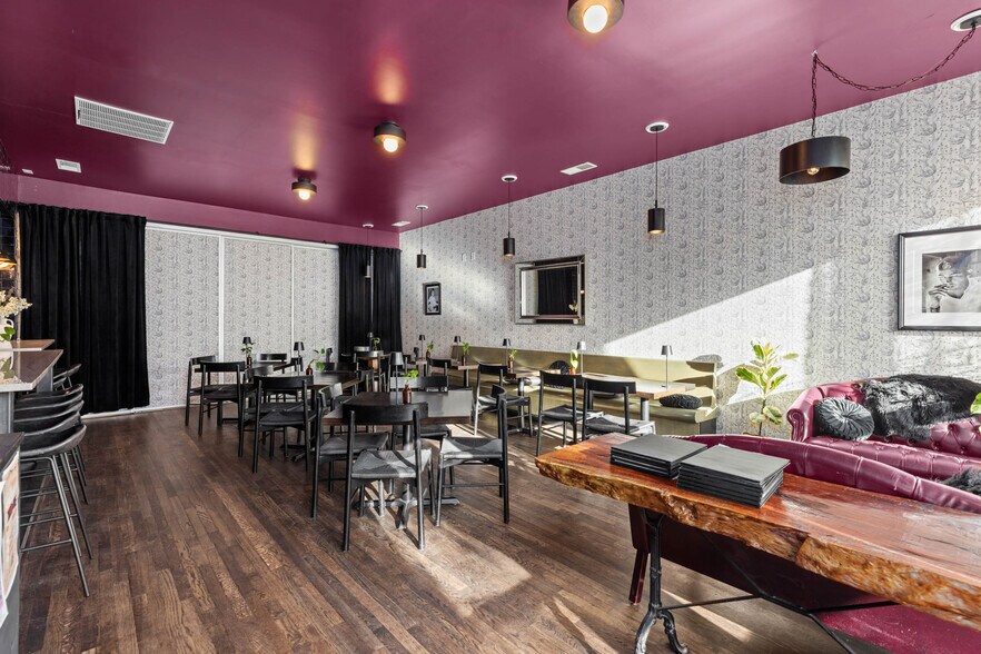 More Photos Of 442 High St, Lyons Restaurant For Sale