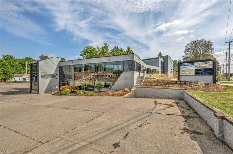 More Photos Of 35888 Center Ridge Rd, North Ridgeville Office For Sale