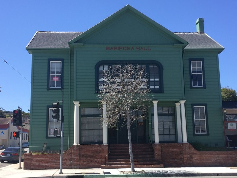 More Photos Of 801 Lighthouse Ave, Monterey Flex For Lease