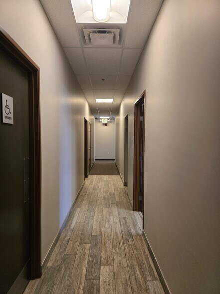 More Photos Of 18551 E Mainstreet, Parker Freestanding For Lease