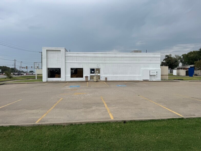 More Photos Of 6155 S Garnett Rd, Broken Arrow Fast Food For Sale