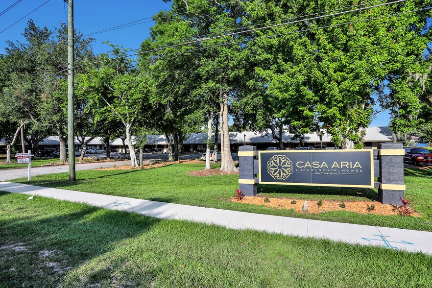 More Photos Of 1830 S Clyde Morris Blvd, Daytona Beach Apartments For Sale