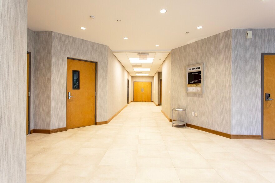 More Photos Of 745 Hope Rd, Eatontown Office For Lease