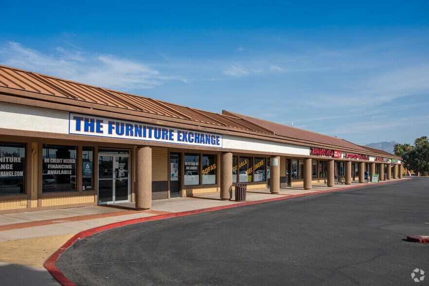 More Photos Of 7018-7082 E Golf Links Rd, Tucson Unknown For Lease