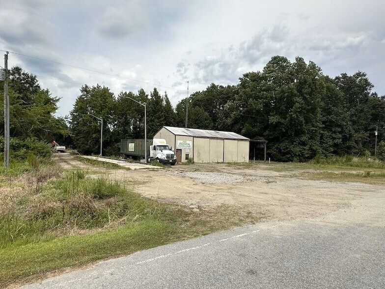 More Photos Of 812 St Paul Rd, Belhaven Industrial For Sale