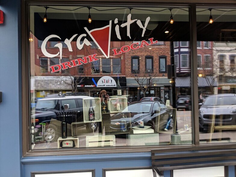 More Photos Of 10220 Lauer Rd, Baroda Winery Vineyard For Sale