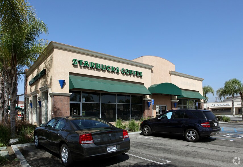 More Photos Of 11803-11899 Del Amo Blvd, Los Angeles Unknown For Lease