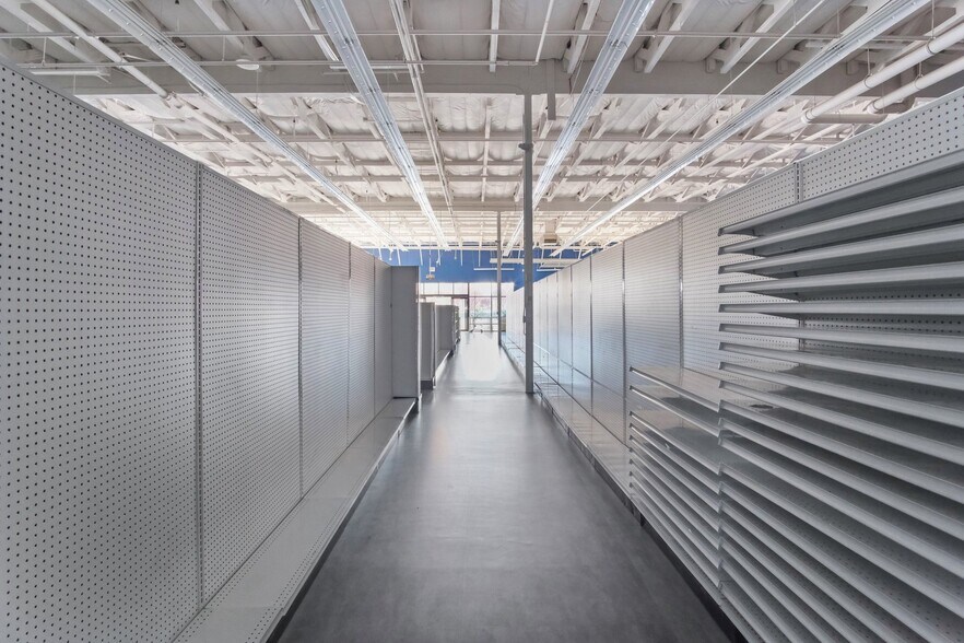 More Photos Of N Tegner Rd, Turlock Unknown For Lease