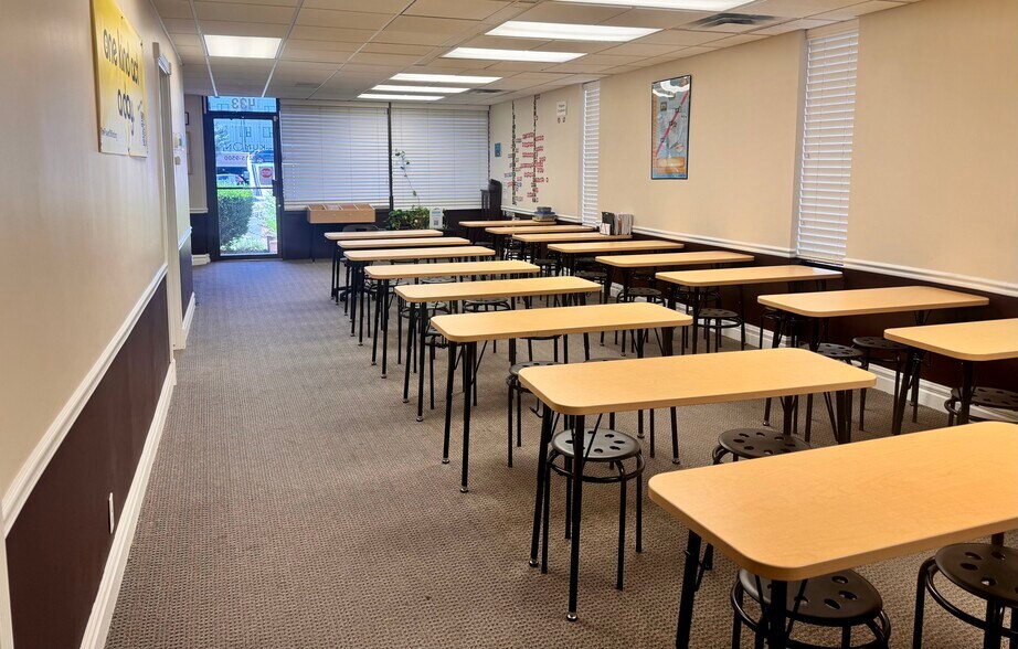 More Photos Of 433 S 400 E, Salt Lake City Office For Lease