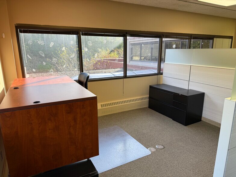 More Photos Of 186 County Road U, River Falls Office For Lease