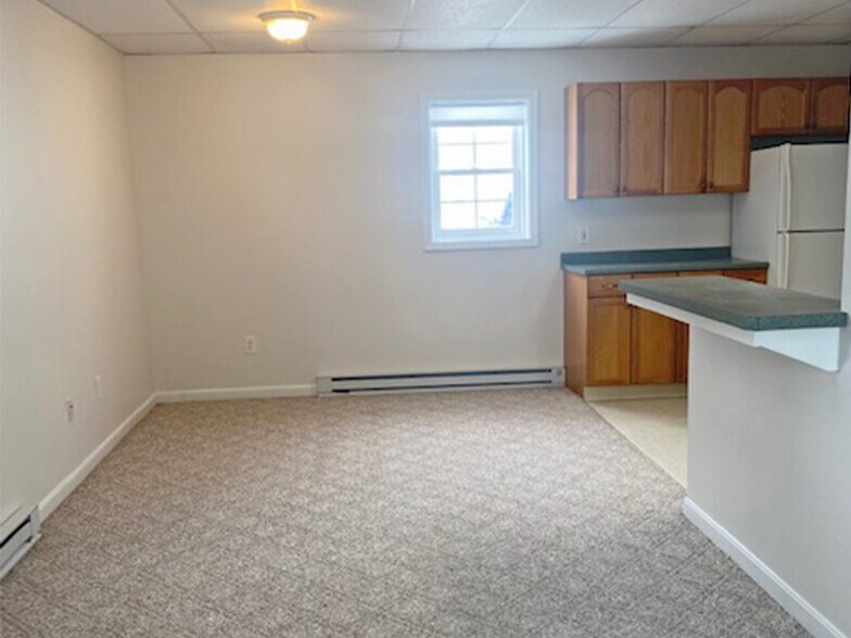 More Photos Of 2931 Maple St, Erie Multifamily For Sale