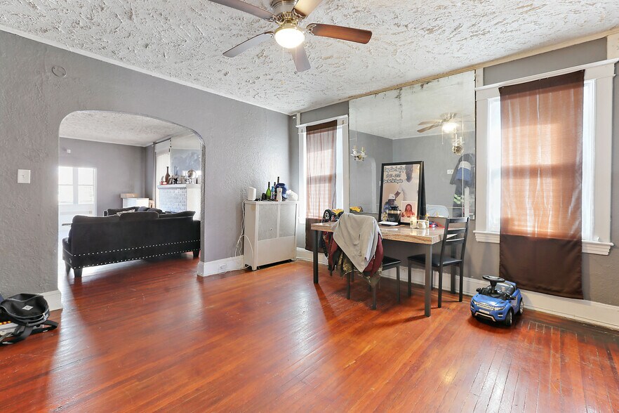 More Photos Of 2519 Liberty Heights Ave, Baltimore Apartments For Sale