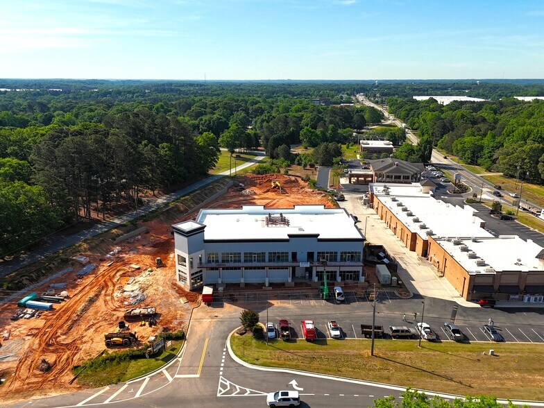 More Photos Of 94 New Cut Rd, Braselton Storefront Retail Office For Lease