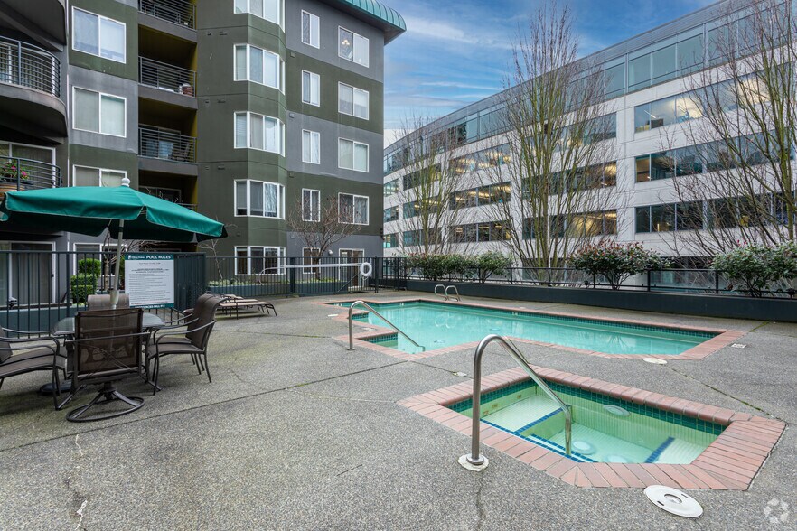 More Photos Of 2226 Elliott Ave, Seattle Apartments For Lease