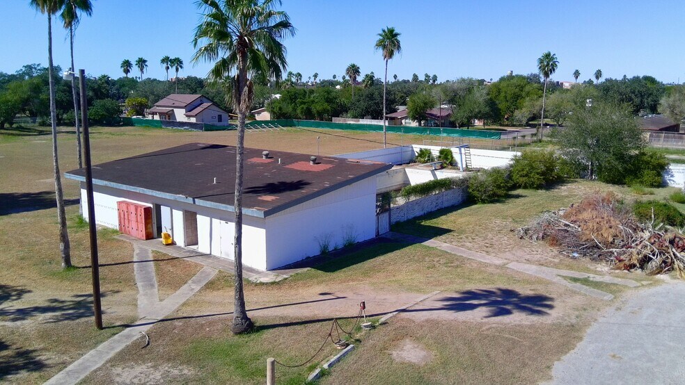 More Photos Of 1214 S Bridge Ave, Weslaco Schools For Sale