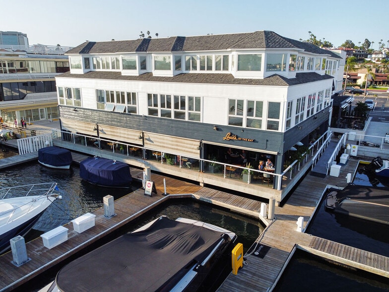 More Photos Of 2801 W Coast Hwy, Newport Beach Loft Creative Space For Lease