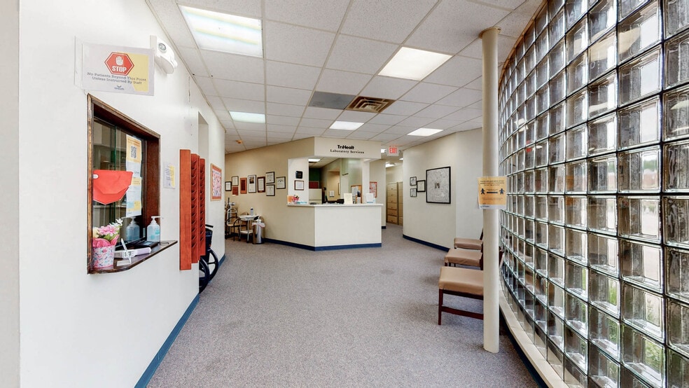 More Photos Of 10190-10198 Springfield Pike, Cincinnati Medical For Sale