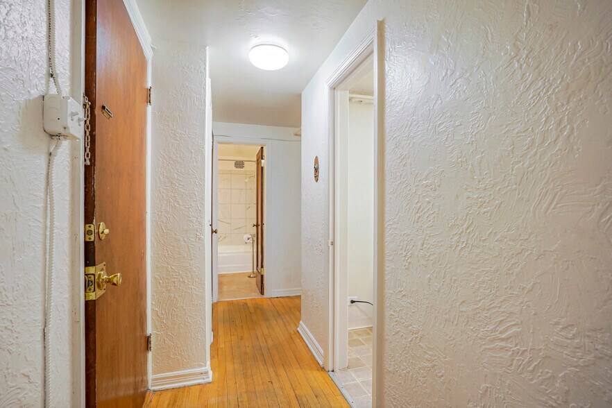 More Photos Of 600 S Logan St, Denver Apartments For Sale