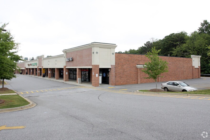 More Photos Of 3255 Lawrenceville Suwanee Rd, Suwanee Storefront For Lease