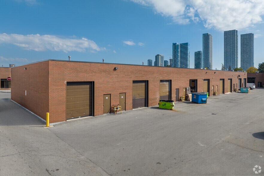 More Photos Of 391 Edgeley Blvd, Vaughan Flex For Lease