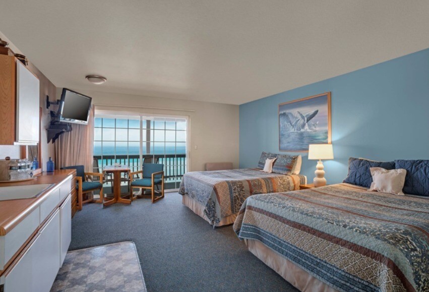 More Photos Of 205 Wave Dr, Shelter Cove Hotel For Sale