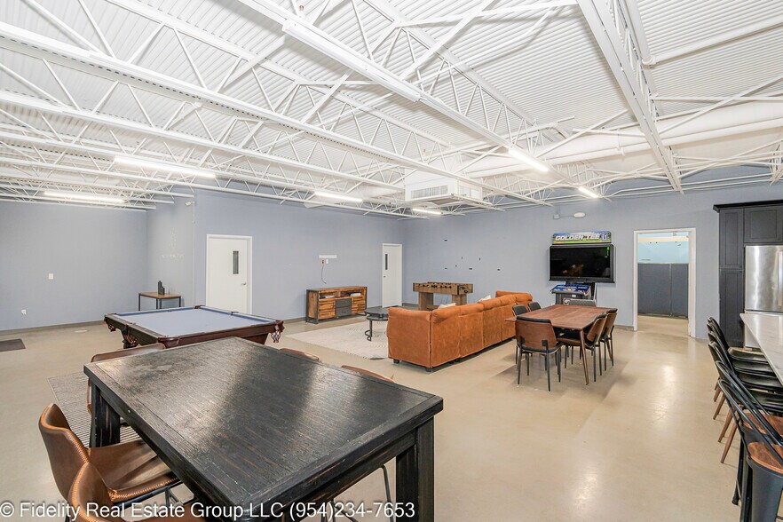 More Photos Of 3651 NW 120th Ave, Coral Springs Warehouse For Lease