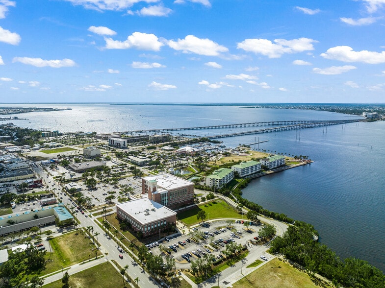 More Photos Of 525 E Olympia Ave, Punta Gorda Storefront Retail Office For Sale