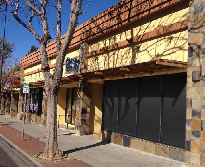 More Photos Of 1901-1919 Salvio St, Concord General Retail For Lease